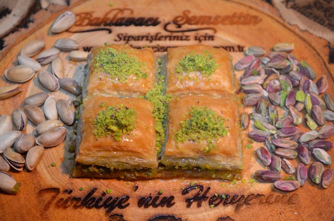Baklavacı Şemsettin Devteyşti fotoğraf 1