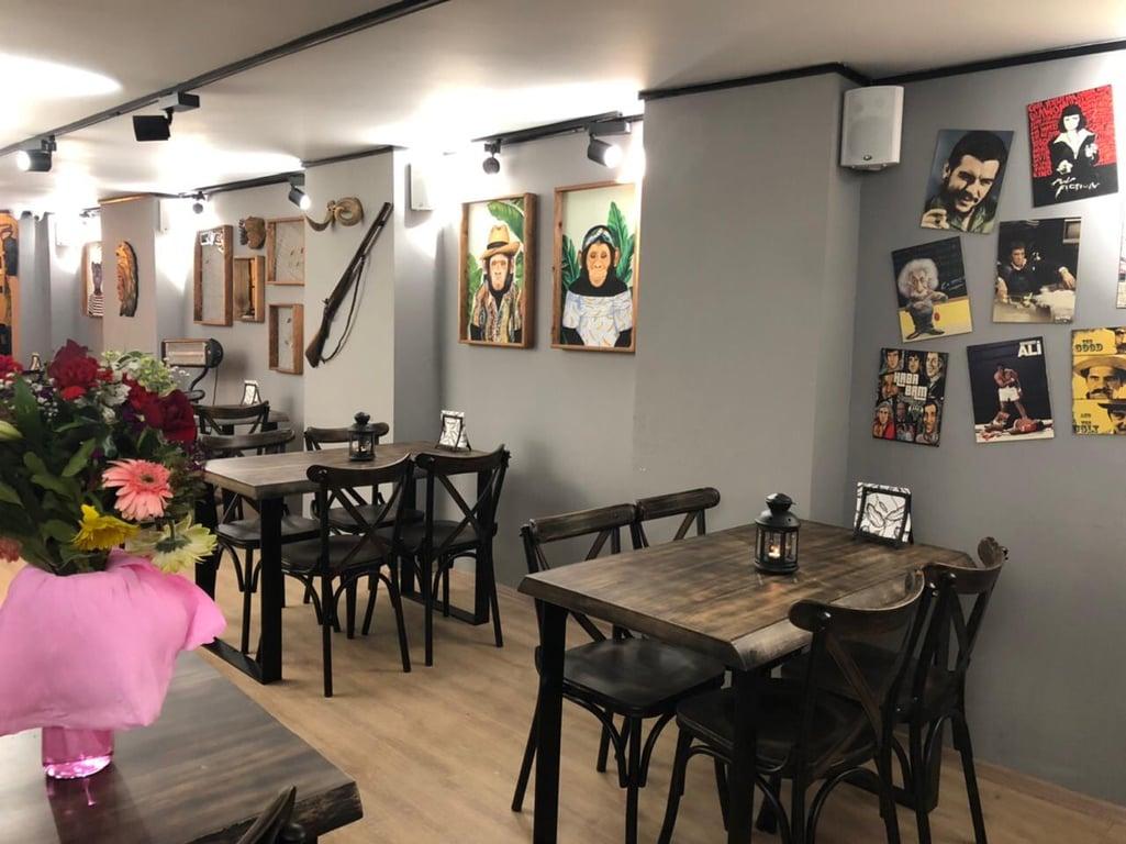 Bahador Wild Cafe & Restaurant