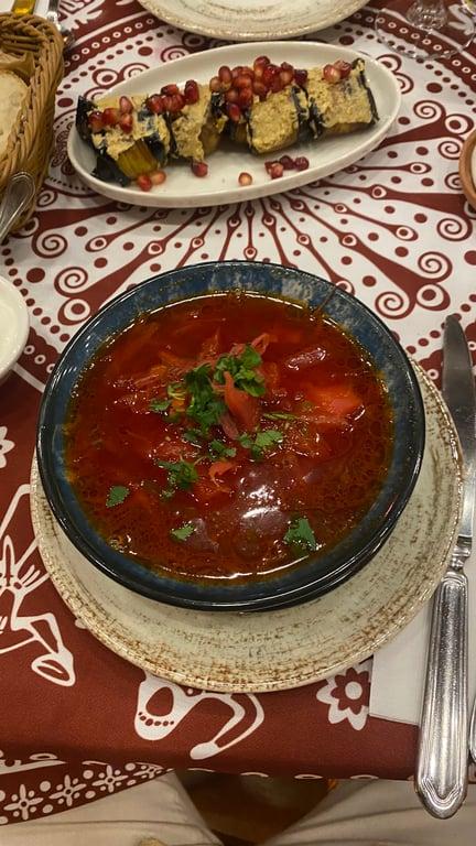 Tiflisi Restoran | Gürcistan Geleneksel Mutfağı fotoğraf 7