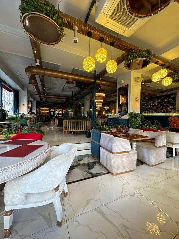 Resto Lordom Bomonti