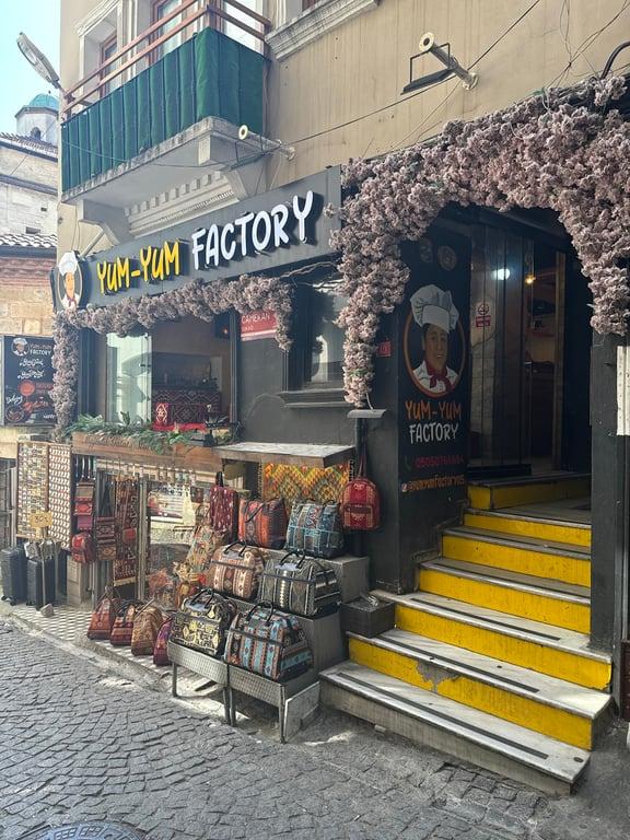 Yum-Yum Factory fotoğraf 17