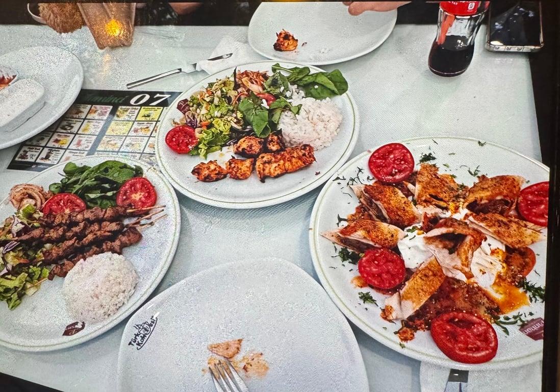 ŞAMPİYON KOKOREÇ KALEİÇİ fotoğraf 5