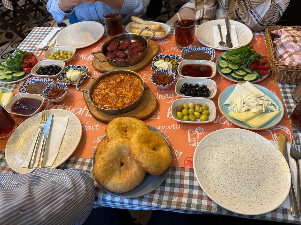 Bi Kahvaltı fotoğraf 1
