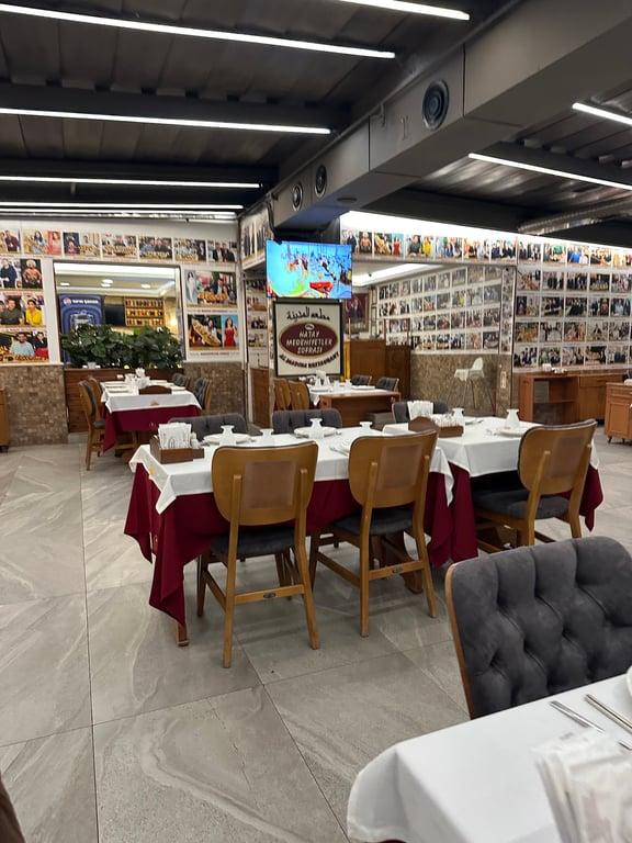 Medeniyetler Sofrası - Al Madina Restaurant İstanbul (Etiler/Levent) fotoğraf 9