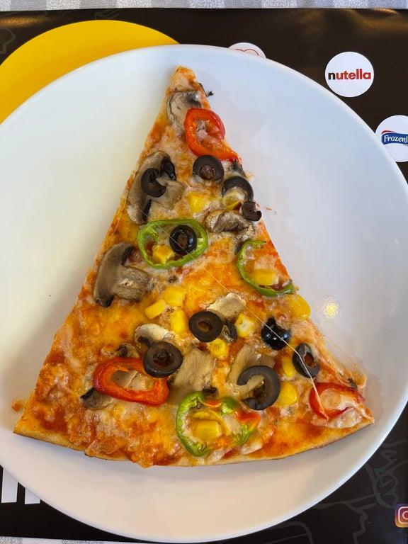 8 Dil Pizza (Eski 6.Cadde) fotoğraf 13