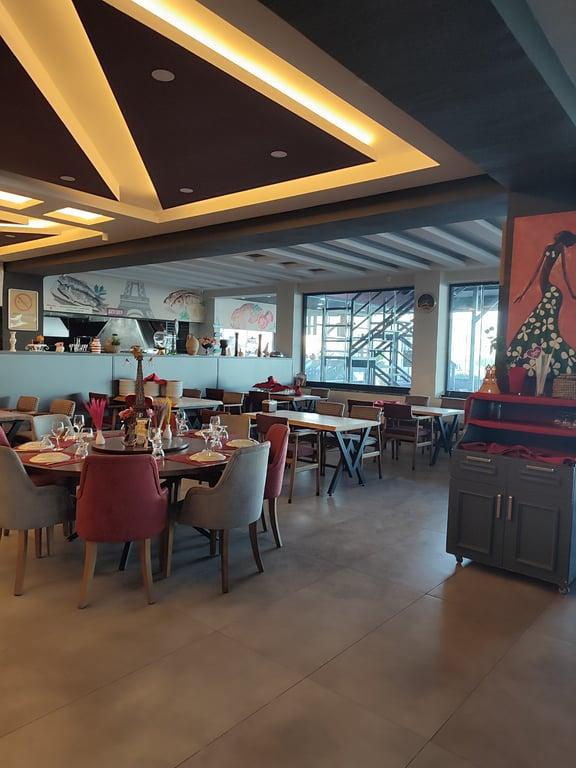 Eiffel Cafe Restaurant fotoğraf 10