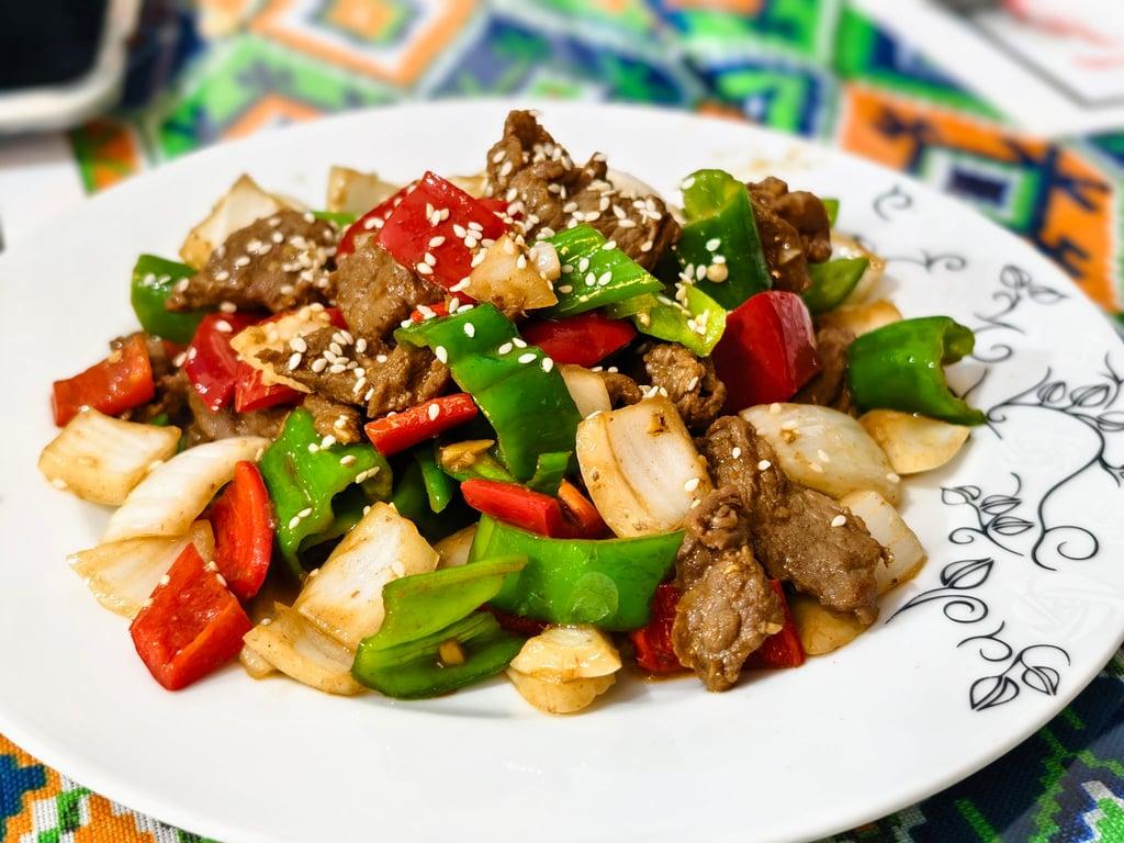 MİRA Uygur Restaurant fotoğraf 11