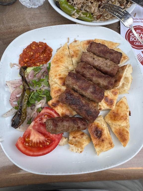 Saray Bosna Grill fotoğraf 7