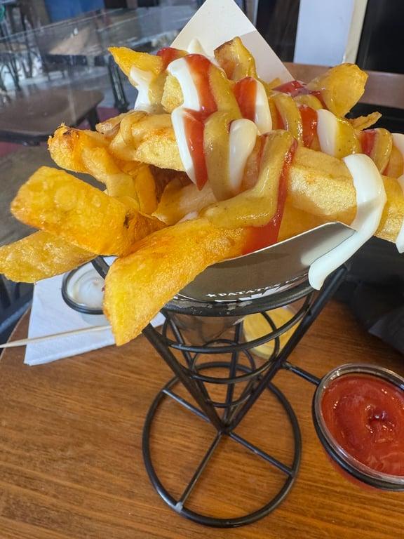 Sauce & Fries Çengelköy fotoğraf 3