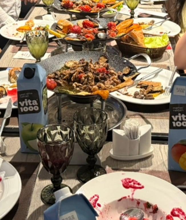 Zeferan Restaurant fotoğraf 1