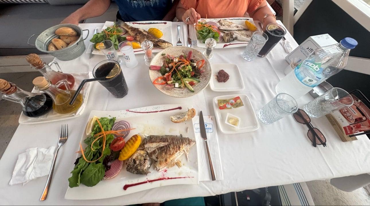 Captain Hook Sea Food Restoran fotoğraf 3