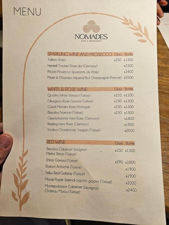 NOMADES Cafe & Restaurant fotoğraf 10