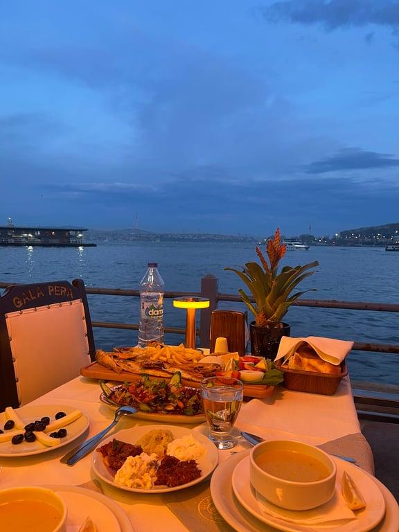New Galapera Restaurant fotoğraf 6