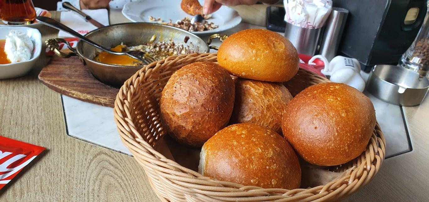 Saray Muhallebicisi - Teşvikiye fotoğraf 18