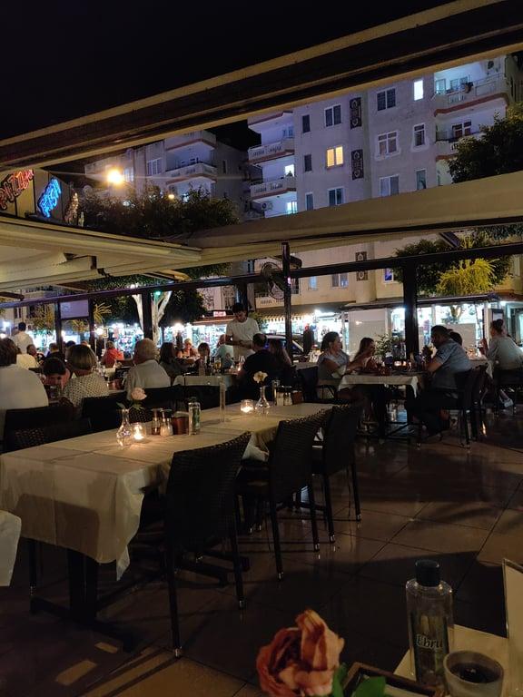 Pura Vida Restaurant fotoğraf 1