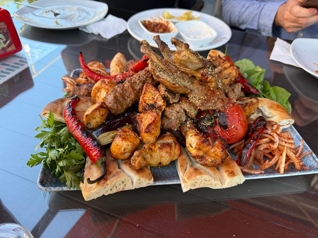 ŞAMPİYON KOKOREÇ KALEİÇİ fotoğraf 12