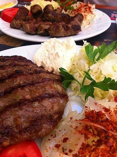 Saraybosna Köftecisi fotoğraf 3