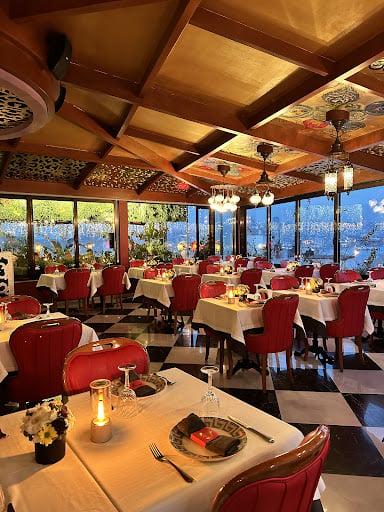 Roof Mezze 360 Restaurant