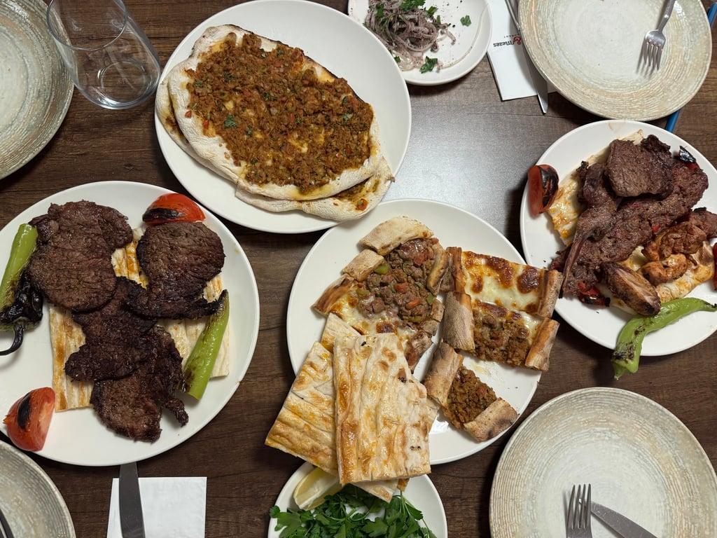 Kebabs & Mezes Restaurant fotoğraf 10