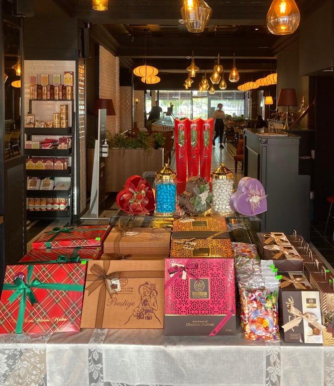 Onx Cafe Patisserie