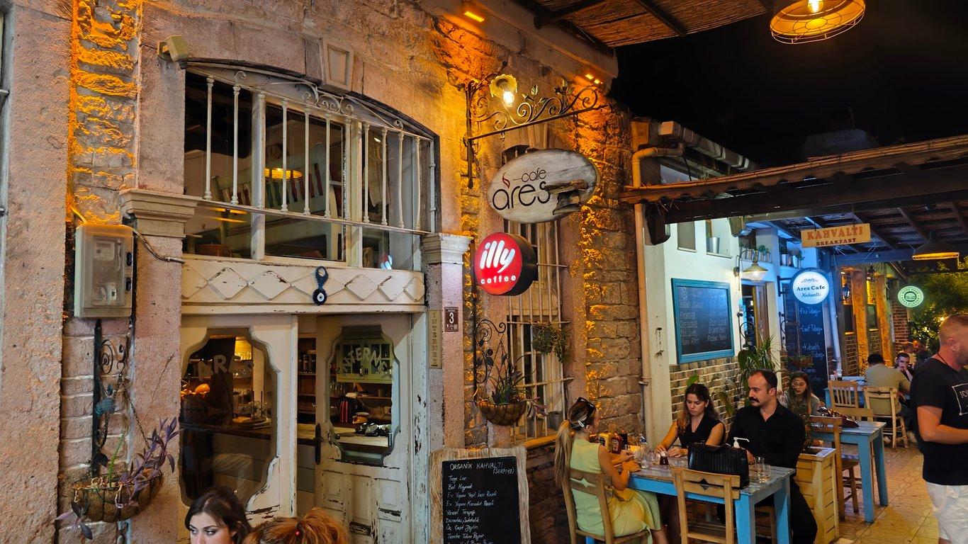 Ares Cafe fotoğraf 9