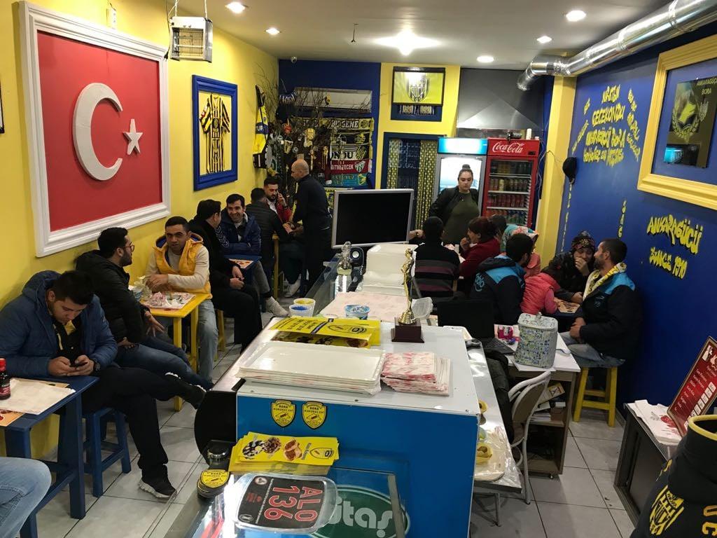 Ankaragüçlü Bora Kokoreç ve Şırdan Evi