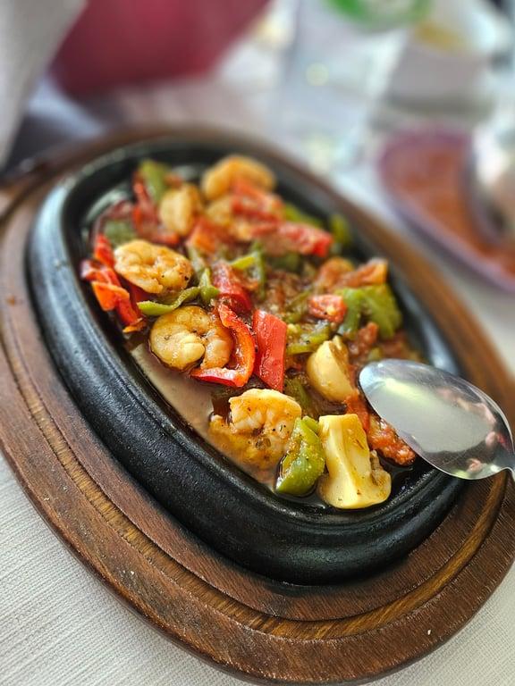 Muazzam Restaurant 12 fotoğraf 12