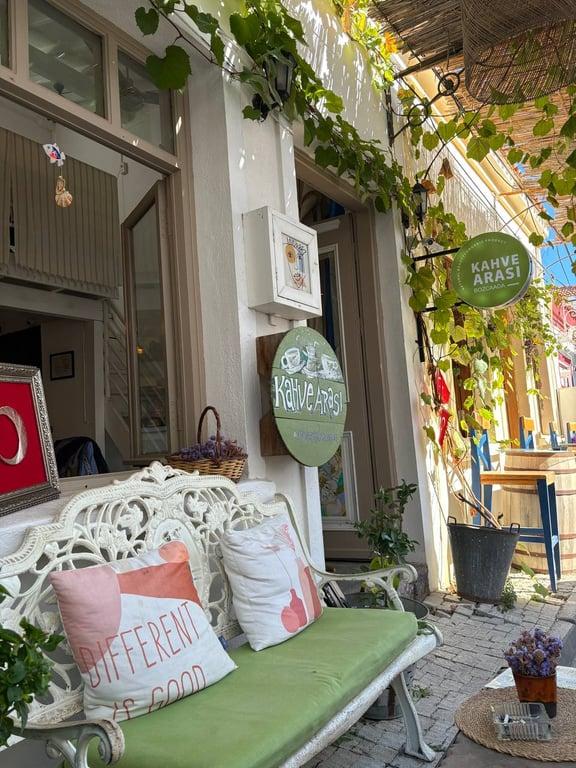 Kahve Arası Bozcaada fotoğraf 9