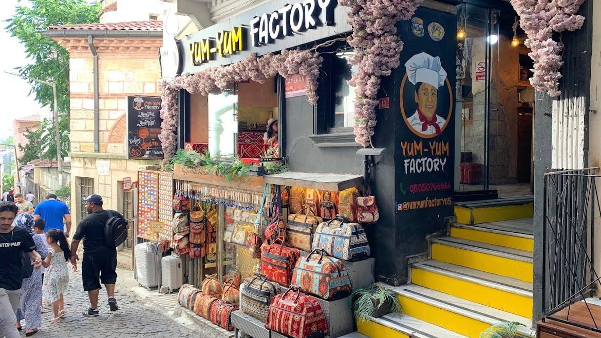 Yum-Yum Factory