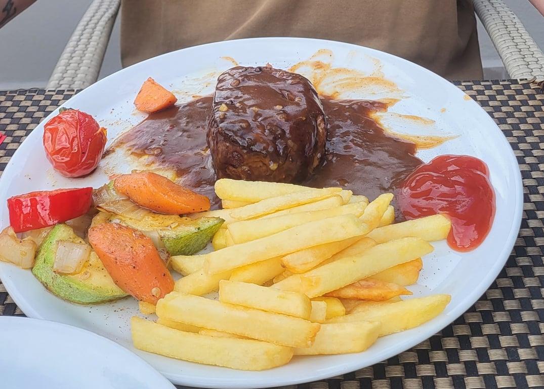 Solsiden Restaurant & Sports Bar ALANYA fotoğraf 4
