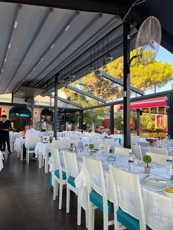 Ilyosta Restorant fotoğraf 6