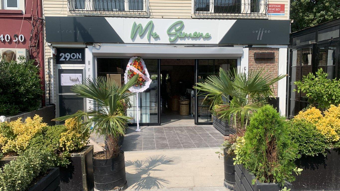 Mr. Simone fotoğraf 17