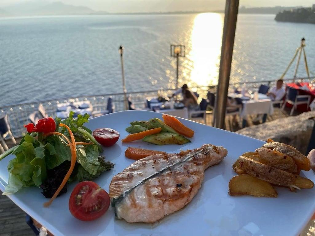 Lara Marin Restaurant fotoğraf 11