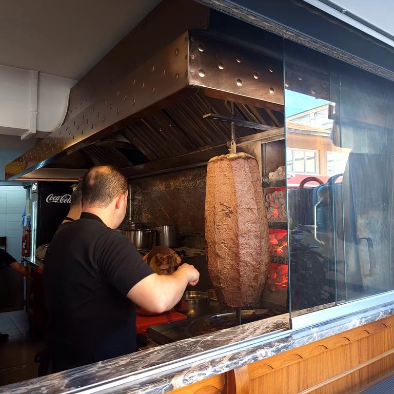 Can Döner 1981 fotoğraf 2