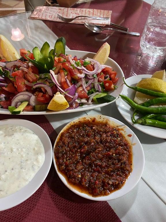 ZÜMRÜT RESTAURANT fotoğraf 11