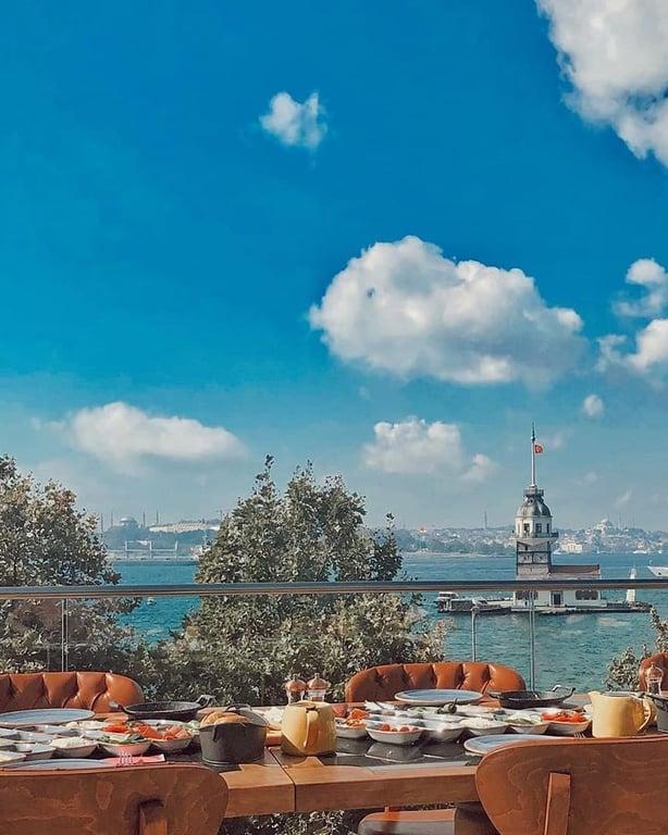 by Lila Cafe fotoğraf 19