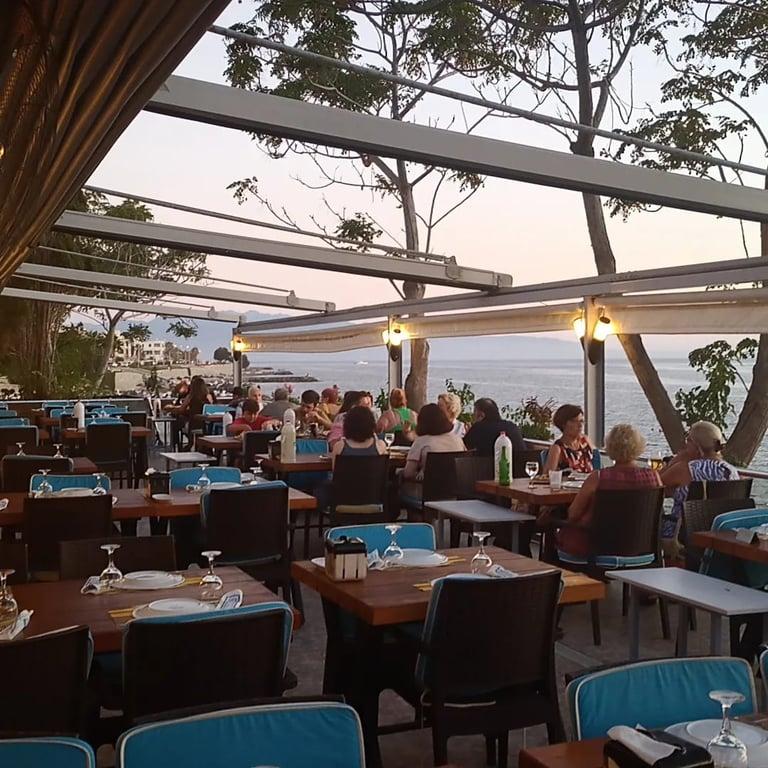 Mavi Park Restoran Kahvalti ve Et Ocakbaşı