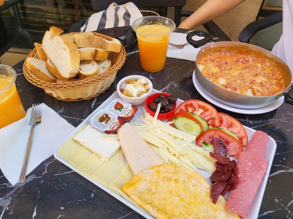 KITIR GALATA COFFEE, BREAKFAST fotoğraf 3