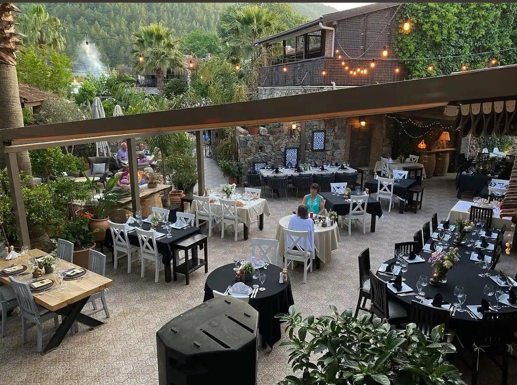 İzela Restaurant fotoğraf 8
