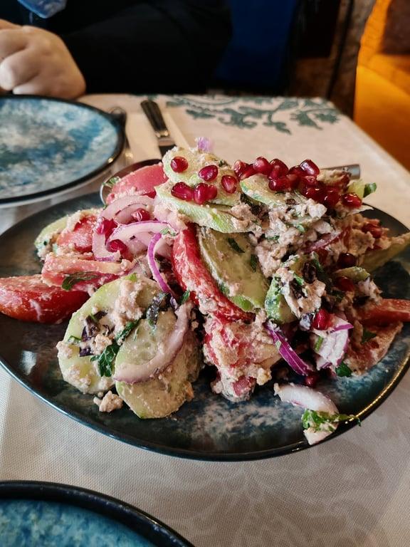 Tiflisi Restoran | Gürcistan Geleneksel Mutfağı fotoğraf 16