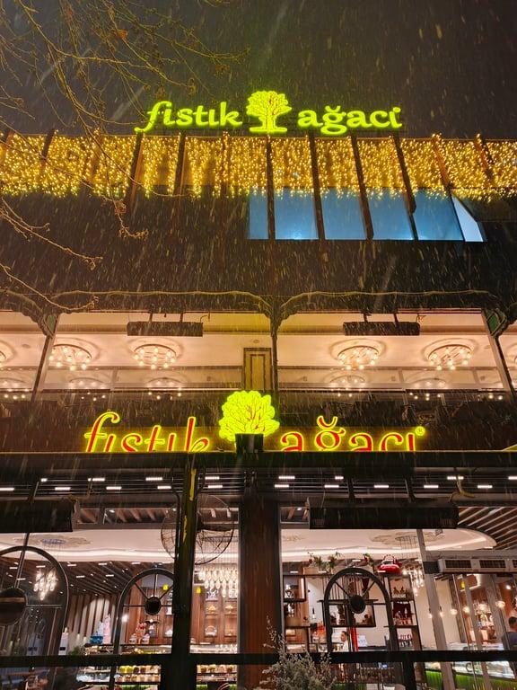 Fıstık Ağacı Pastanesi-İbrahimli Şubesi