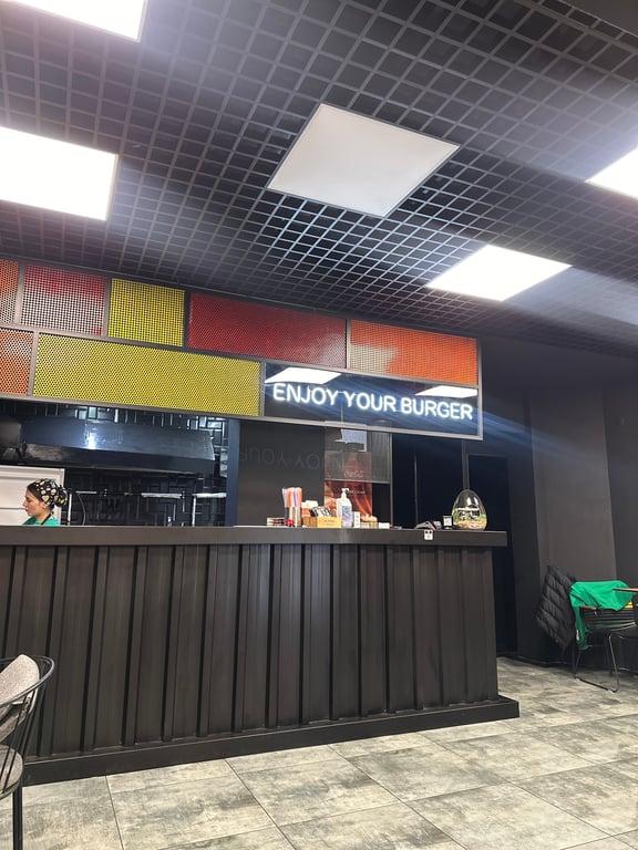 STRONG BURGER fotoğraf 5