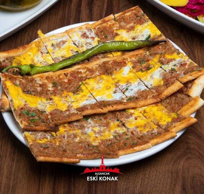 Alsancak Eski Konak Pide Kebap fotoğraf 6