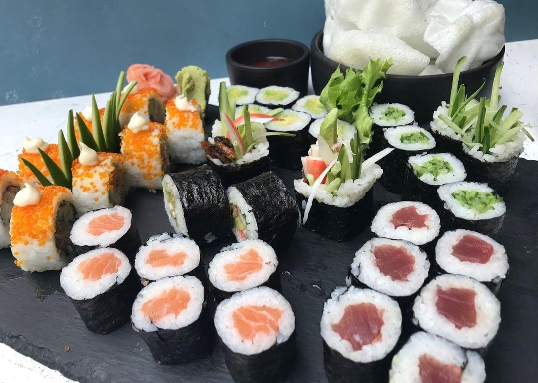Walk in WOK & SUSHI BAR fotoğraf 16