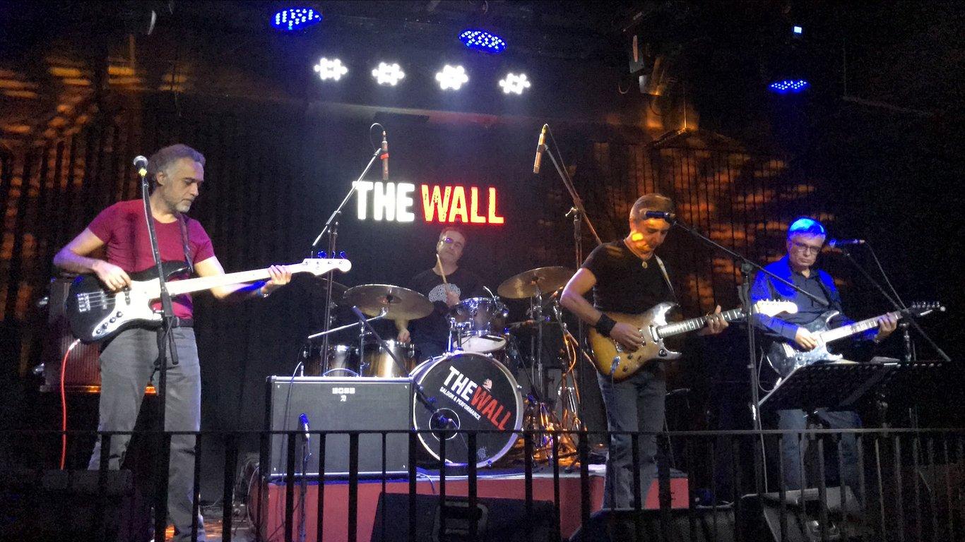 The Wall Saloon & Performance fotoğraf 7
