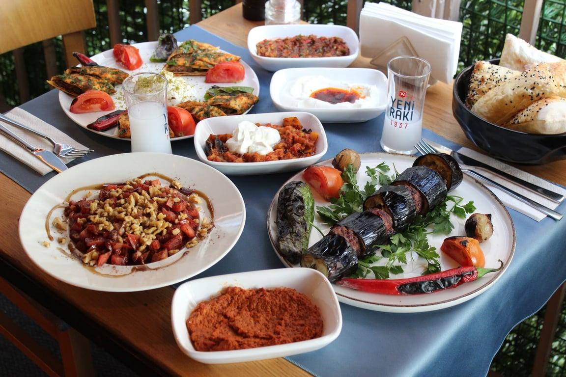 Kolcuoğlu Bomonti Ocakbaşı Kebap fotoğraf 1