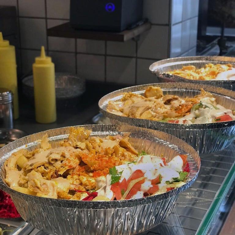 Çeşnili Döner (Bostanlı) fotoğraf 9