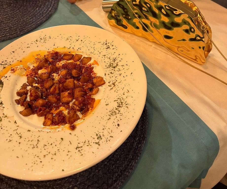KARANİKOS RESTORAN