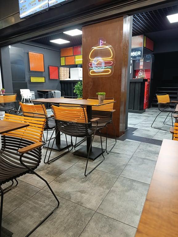 STRONG BURGER fotoğraf 12