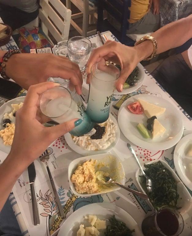 Çeşme Balıkçısı Tektekçii Meyhanesi fotoğraf 12